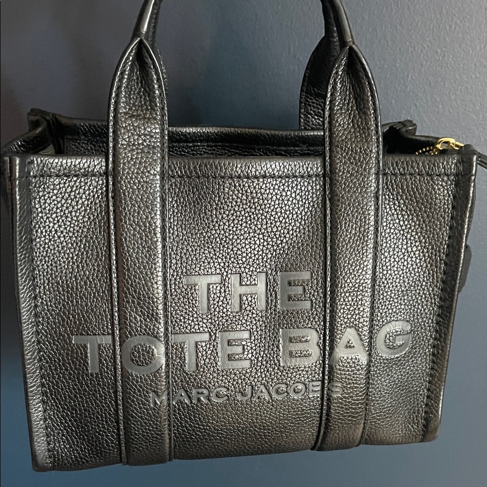 Marc Jacobs Black Pebbled Leather Tote